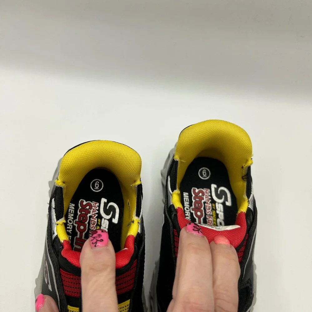 S Sport by Skechers Boys Step-ins Light Up Sneakers Black Red Yellow Size 6